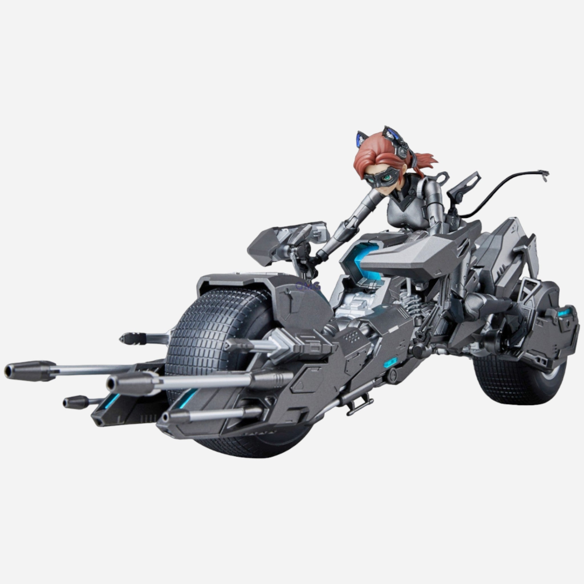 1/10 Scale Catwoman & Bat-Pod Model Kit