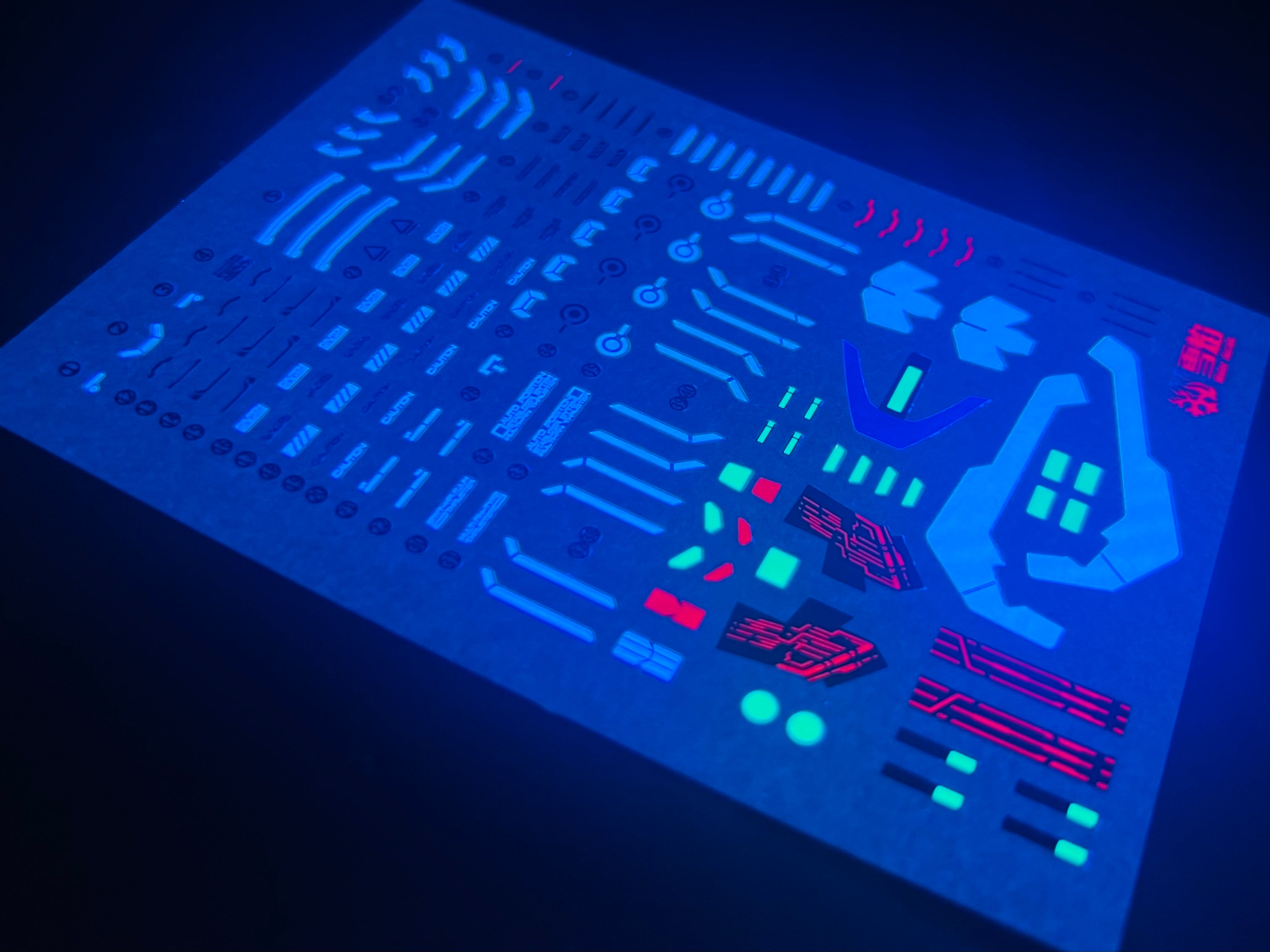 1/144 HG Gundam Aerial Rebuild Fluorescent Waterslide Decals